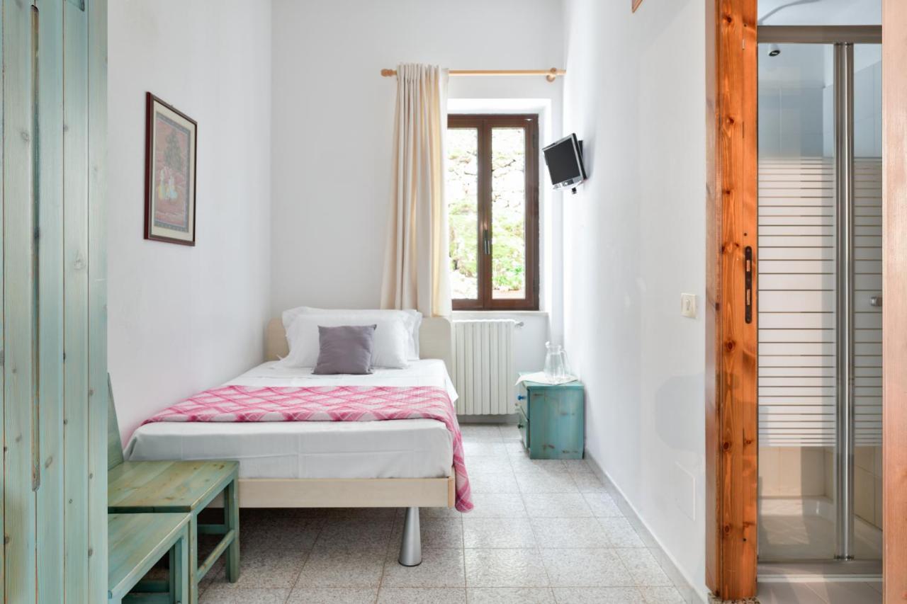 Hotel S'Enis Monte Maccione à Oliena Extérieur photo
