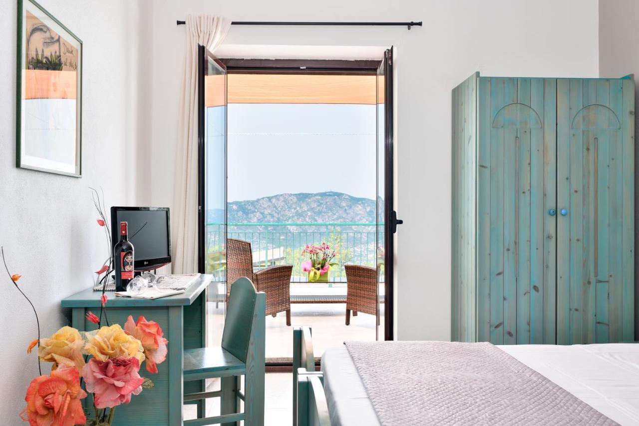 Hotel S'Enis Monte Maccione à Oliena Extérieur photo